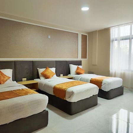 Rakan Aparthotel And Luxury Rooms Wadi Musa Esterno foto
